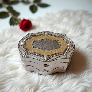 Boîte à Bijoux Ancienne En Métal – Style Victorien Argenté – Occasion à Restaurer
