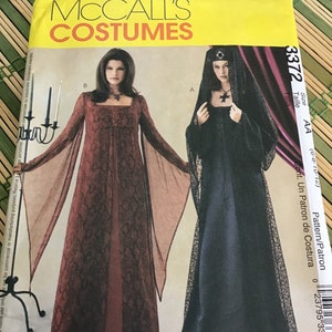 McCalls  3372 gothic dress sewing pattern. Size 6-12