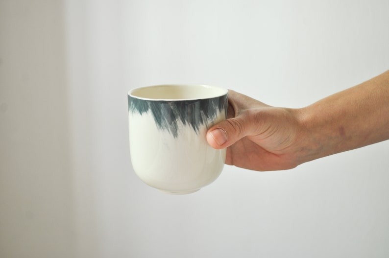 Handmade ceramic tumbler / Modern ceramic cup Gray