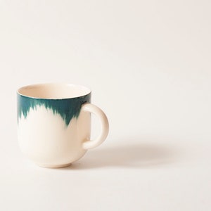 Handmade Ceramic mug with blue brushstrokes H: 3 / Coffee mug / Hand painted ceramic mug / Tea cup / Stoneware cup Turquoise