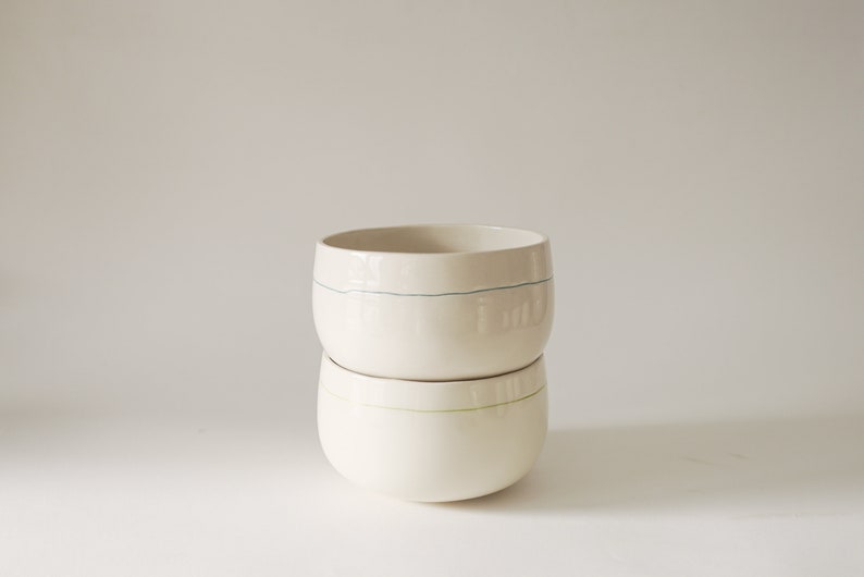 Handmade ceramic bowls set image 2