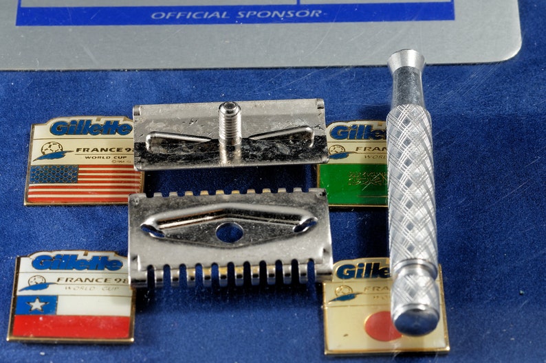 Very Rare Open Comb Gillette Tech Made In England Safety Etsy