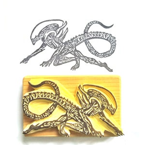 Alien the Perfect Organism - Hand carved rubber stamp - Gift for Gamers