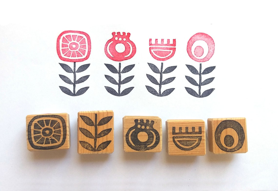 Fiori scandinavi Set di timbri in gomma intagliati a mano Design floreale retrò Regalo per la mamma immagine 1