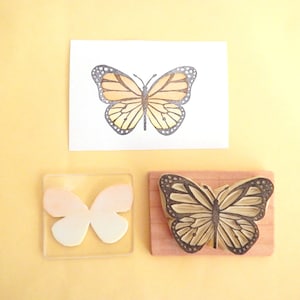 Vlinder 2 - Handgesneden stempelset met acryl montage - Cadeau voor bruid