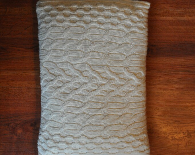 Wool Lumbar Pillow Cover / Ivory Cable Knit Accent Pillow / Aran