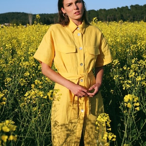 Robe chemise en lin jaune image 2