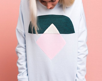 Pastel totem handmade sweatshirt