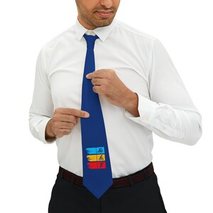 tie shirt through belt loop