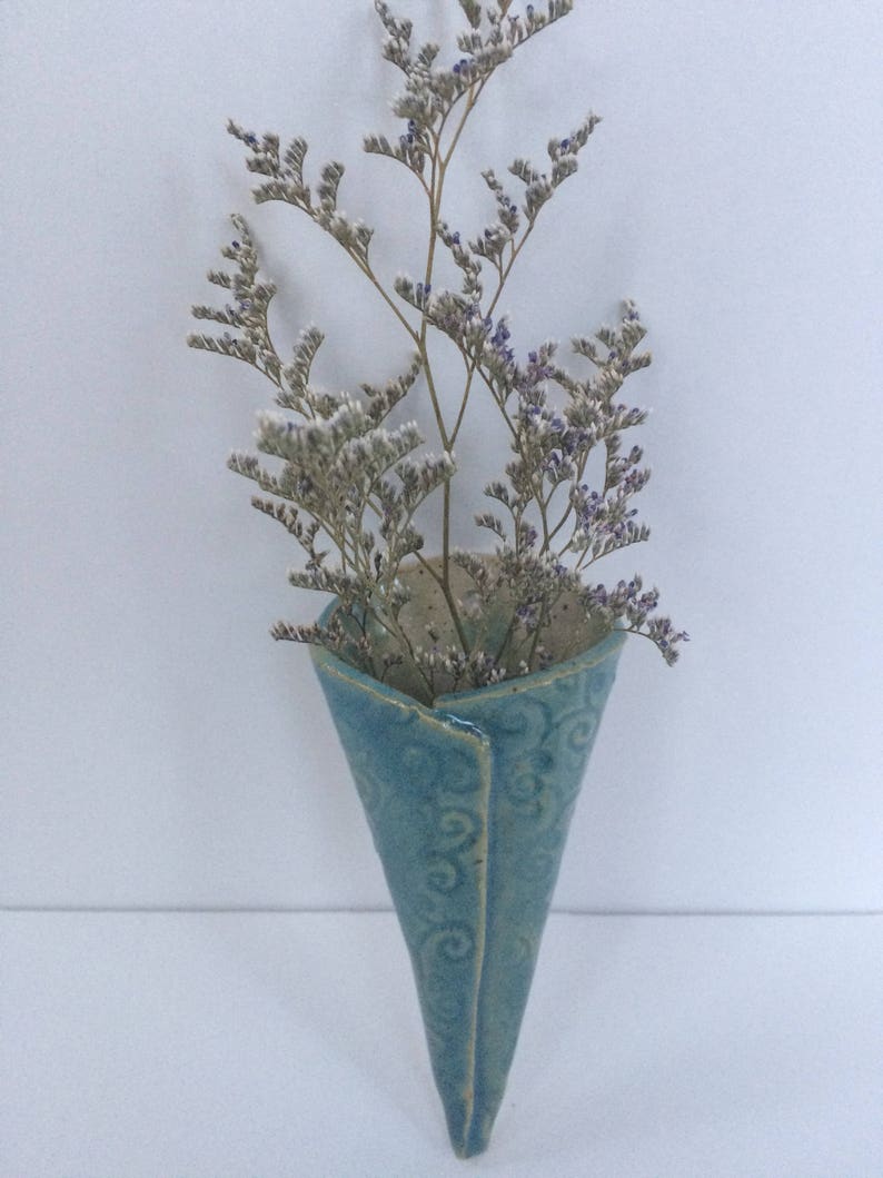 Pottery wall vase wall sconce pottery flower pocket ... Pottery wall vase wall sconce pottery flower pocket ... on Pocket Wall Sconce For Flowers id=31619