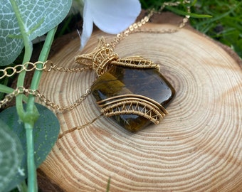 Square tigers eyes pendant - gemstone wire wrapped necklace - earth styled wire wrap necklace - reiki healing necklace - spiritual witchy