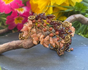Oak Leaf Bracelet - Wire Wrapped Cuff Bracelet - Garnet,Aventurine Gemstone Bracelet - Nature Inspired Statement Bracelet.