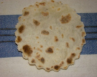 GRANDPA RAY's Homemade Norwegian Lefse / Lefsa - TEN (10) 7" Rounds / 9 oz - Available All Year Since 2009