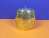 Vintage brass barrel shaped tea caddy. Mid twentieth century. Great shape - and useful storage container.