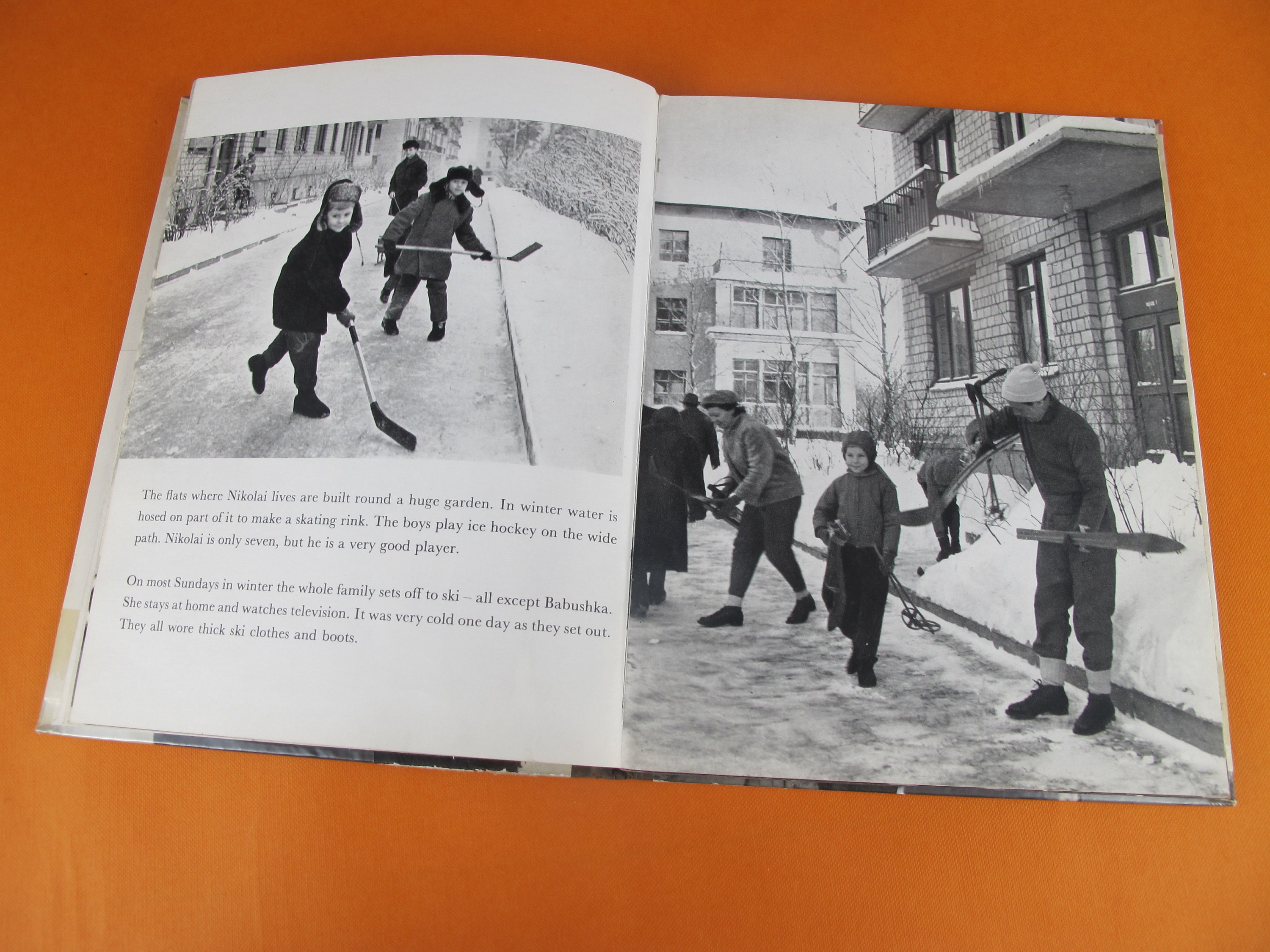 Vintage Book Nikolai Lives in Moscow 1966. Fascinating Book - Etsy UK