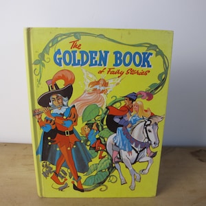 The Golden Book of Fairy Stories. 1960s vintage book. Lots of lovely illustrations