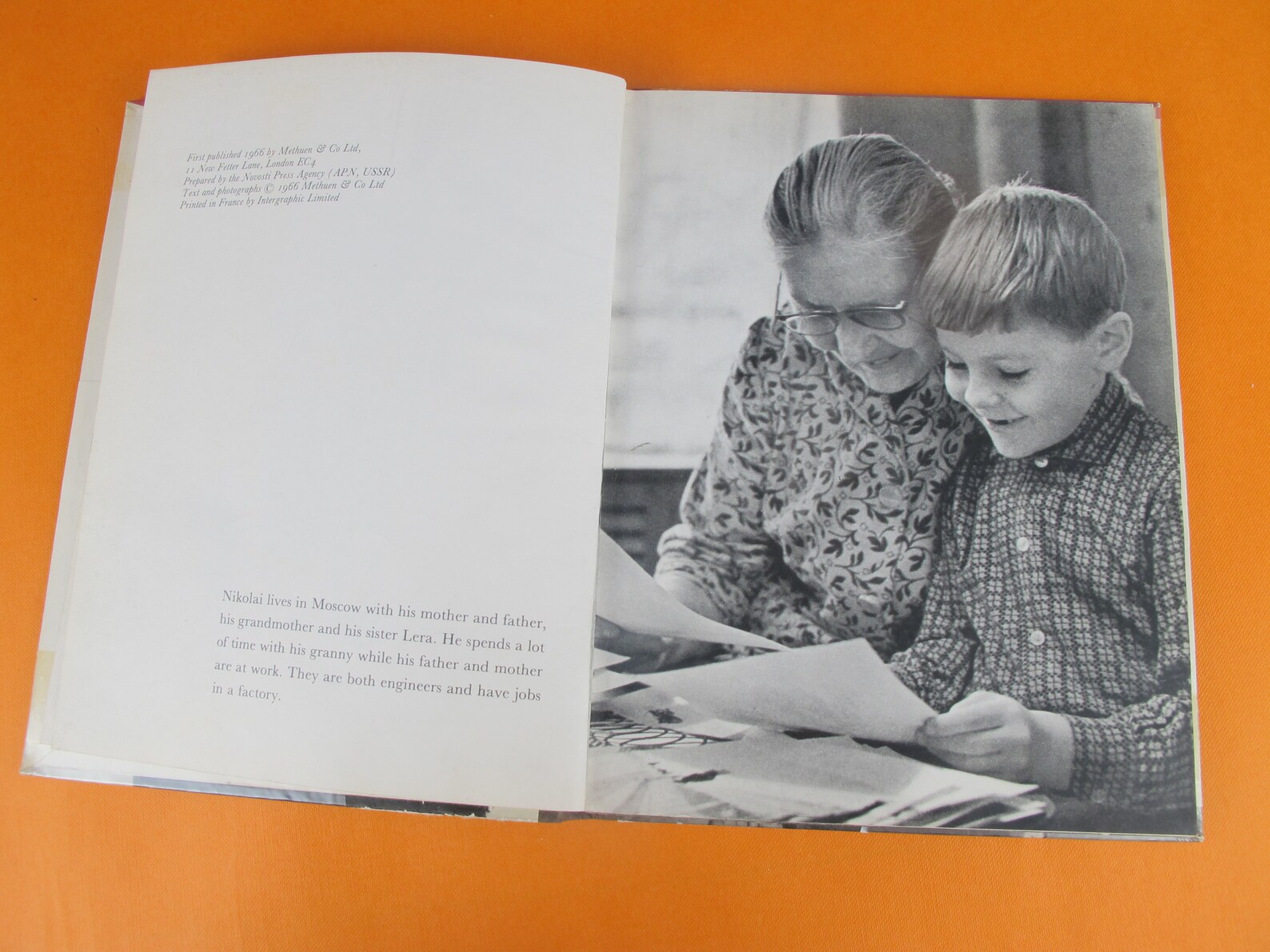 Vintage Book Nikolai Lives in Moscow, 1966. Fascinating Book About a ...