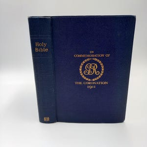 Antique Bible 1911 commemoration edition for the Coronation of King George V and Queen Mary