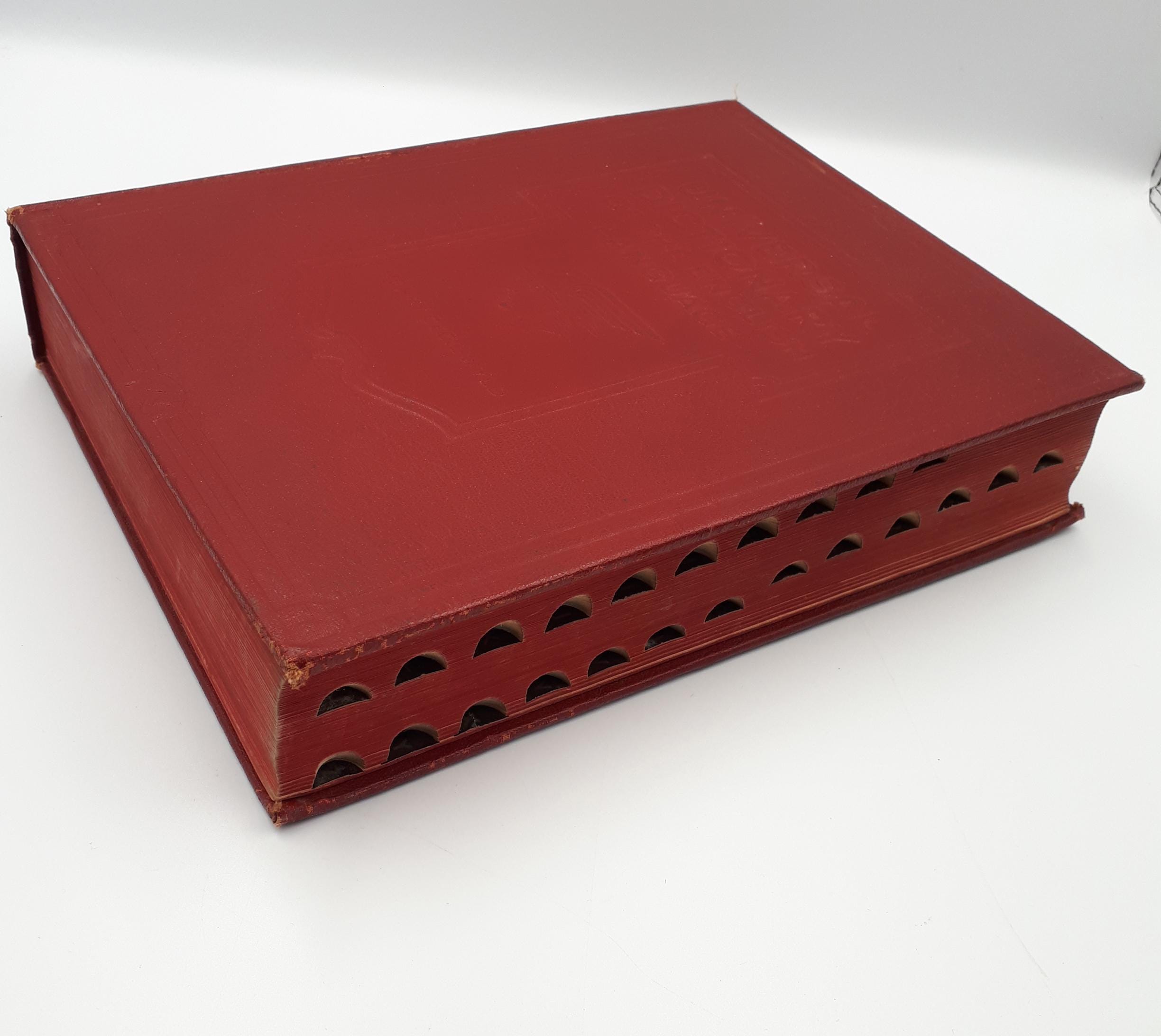 Universal Dictionary of the English Language Henry Cecil Wyld 1952
