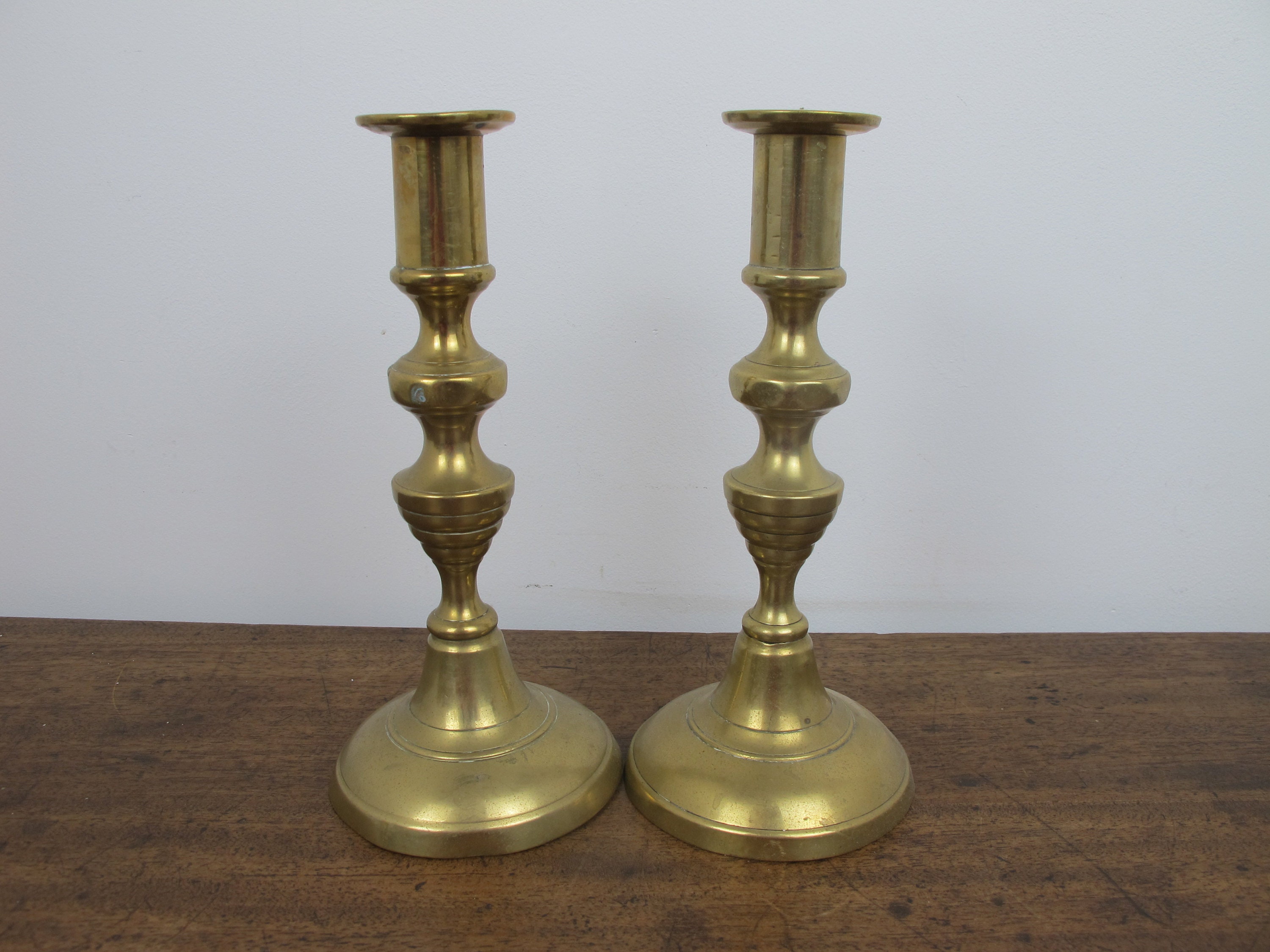 Vintage Pair of Brass Candlesticks. Pair of Traditional Brass Candlesticks.  Table Centrepiece. 8 Inches 20.5cm 