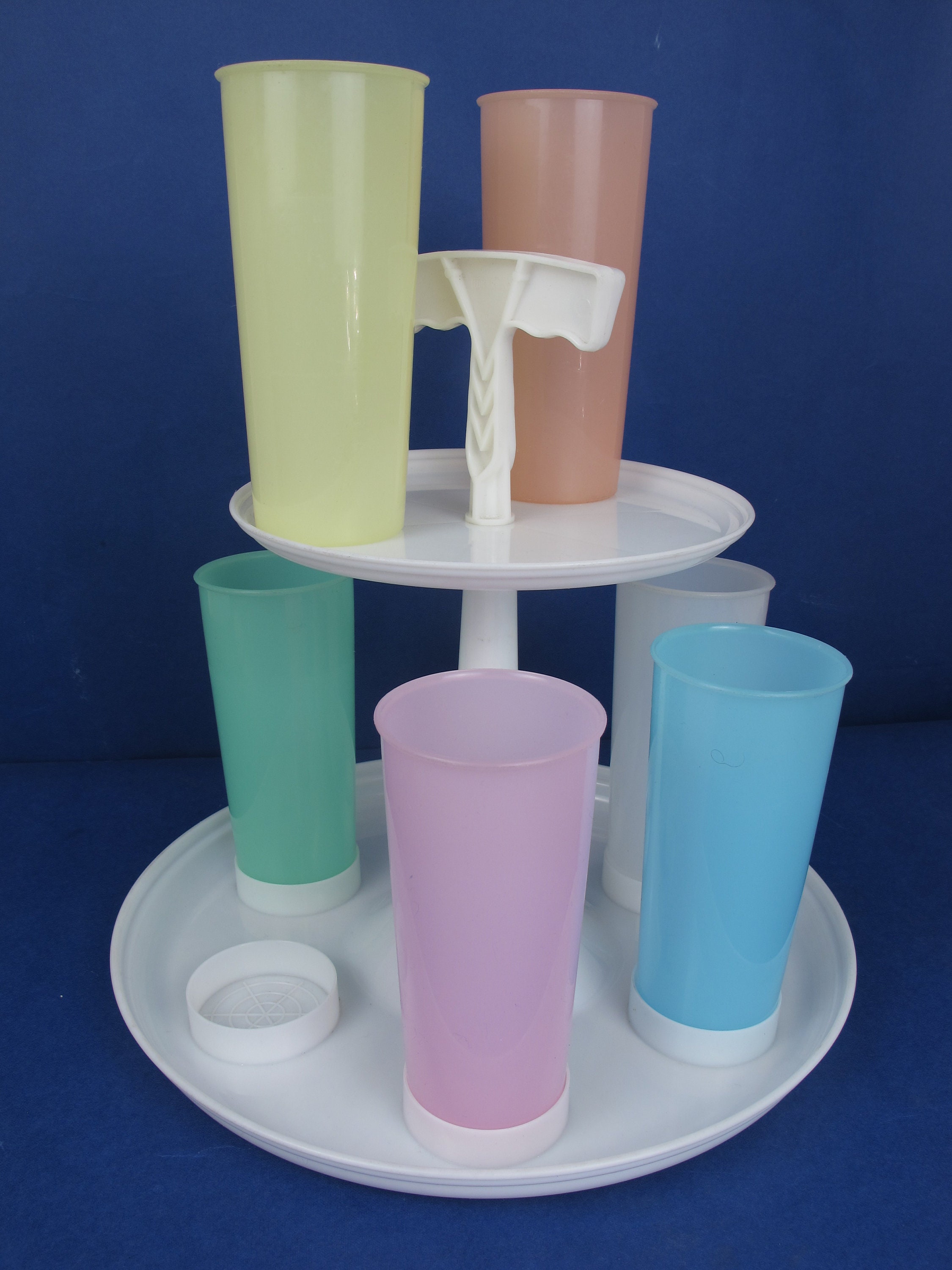 Vintage Tupperware Cups, Set of Four, Vintage Tupperware, Tupperware  Tumblers, Vintage Cups, Rainbow Cups, Tupperware, Plastic Cup, #116