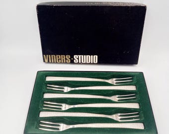 Vintage Viners Studio cutlery boxed set. Six dessert forks - mid century modern cutlery, designed by Gerald Benney.
