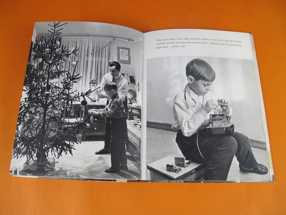 Vintage Book Nikolai Lives in Moscow 1966. Fascinating Book - Etsy UK