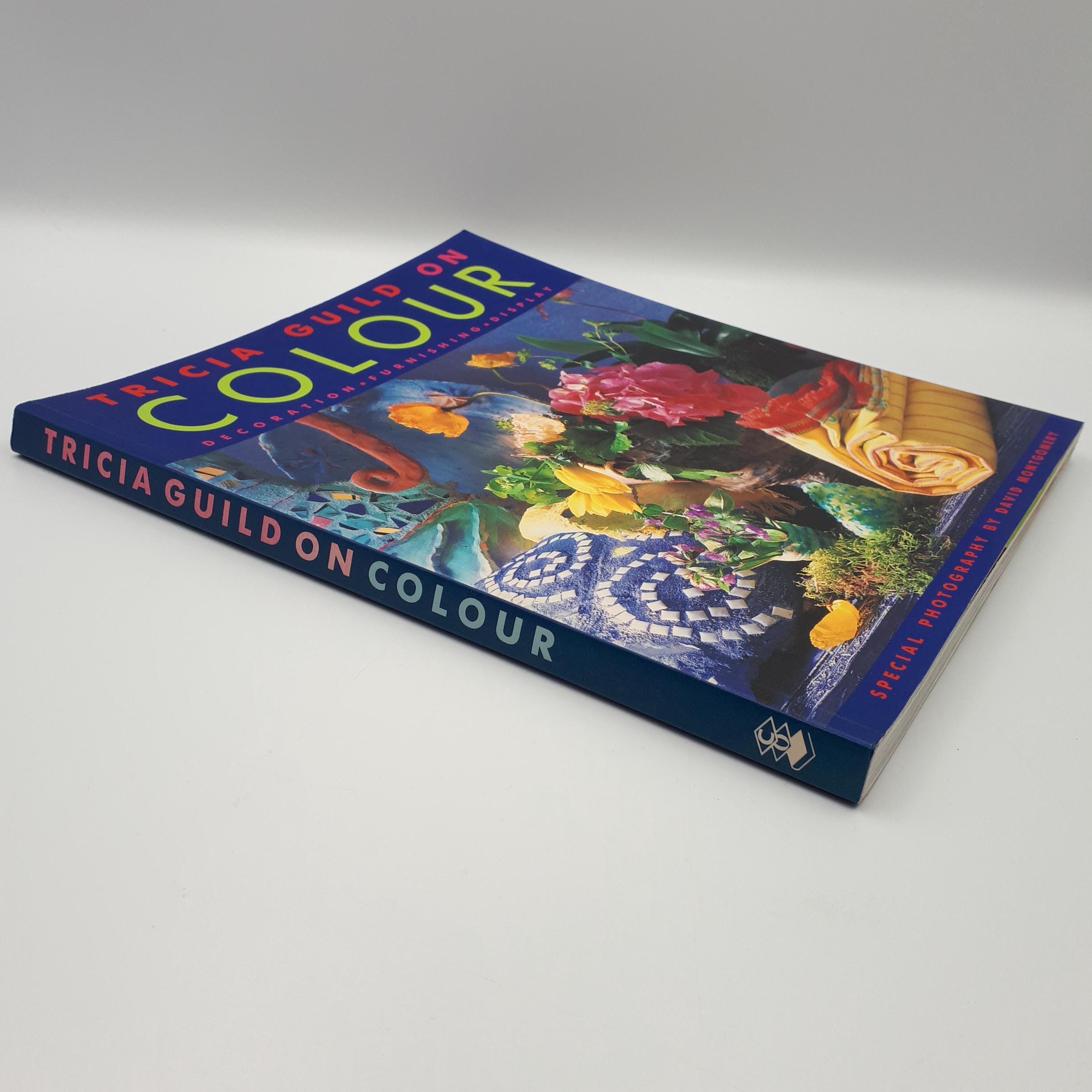 Tricia Guild on Colour - Decoration, Furnishing, Display. Vintage
