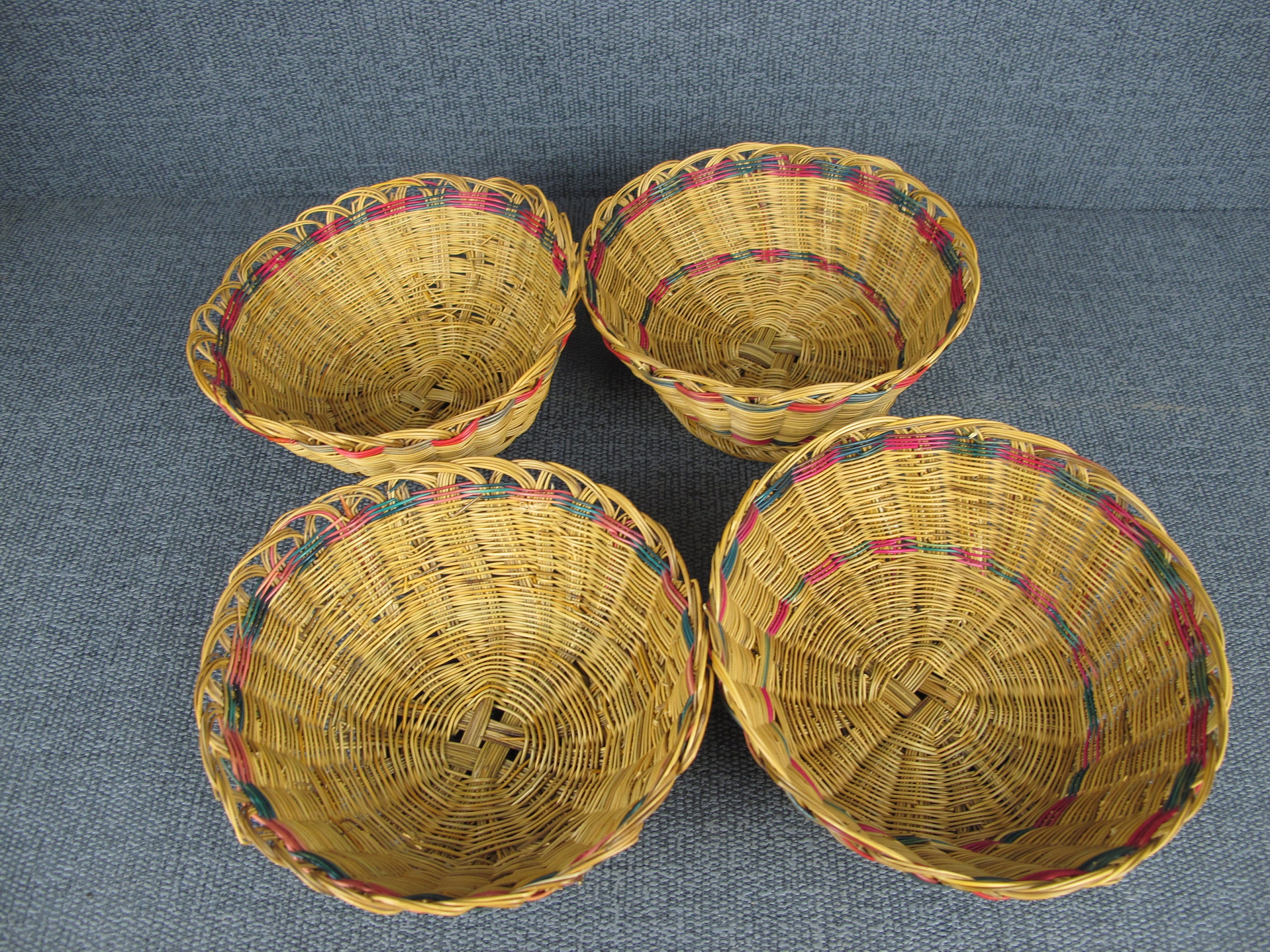 Lot De 4 Petits Paniers Anciens En Osier Tressé – Différentes Formes – Déco