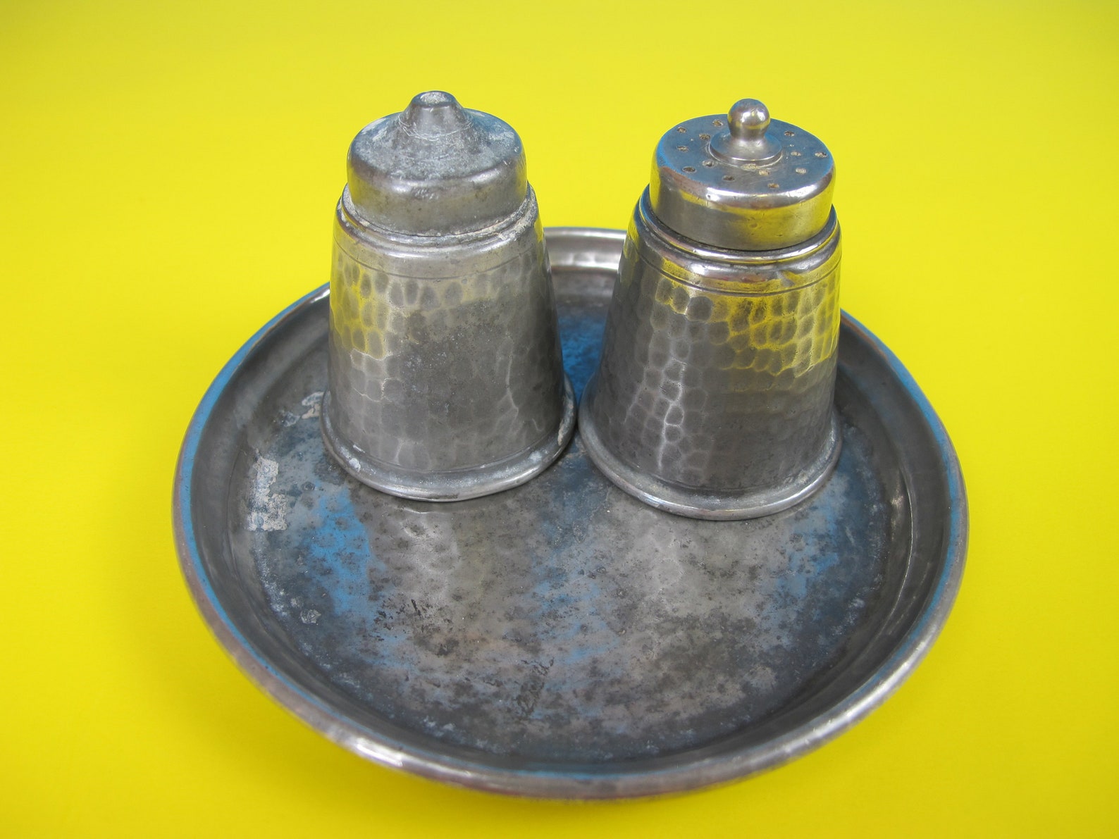 Vintage Pewter Cruet Set. English Hammered Pewter Salt and Etsy