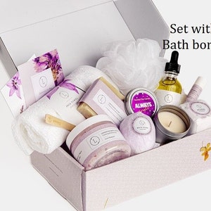 Time to Relax Gift Set, Lavender Spa Bath Gift Box, Gift for her, Birthday Gift set, Birthday Gift Box, Gift Basket for women Set with bath bomb