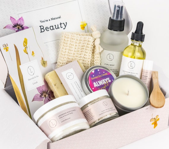 Custom Friend Gift, Mothers day Gift Set, Spa Gift, Mom Gift, Personalized Mother Gift, Mom Gift, Box for Grandma, Nana gift, Mama gift