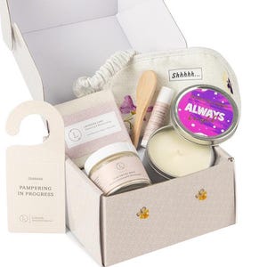 Lavender Spa Gift Box for Women, Organic Self Care Set by Lizush, Personalized Bath & Body Products