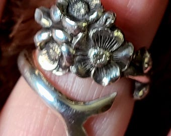 Reed and Barton Forget-Me-Not Sterling Silver Spoon Ring Size 5 by C Paul Designs