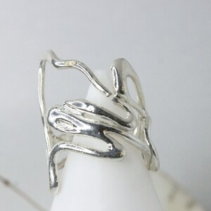 Handcrafted Silver Infinity Ring – Unique Abstract Design, Limited Edition Silver Jewelry, Artisan Infinity Band - Unique Silver Ring