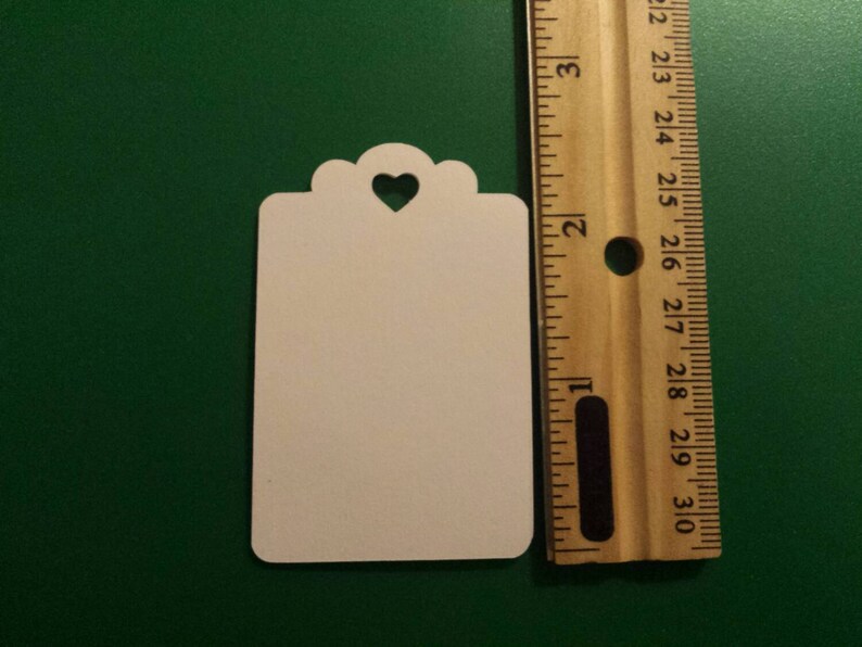 30 white heart tags 2.5/'x1.6/'