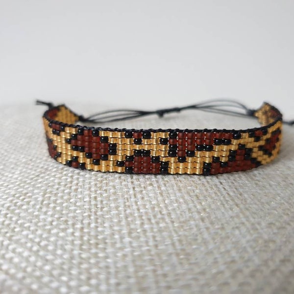 Loom beaded leopard bracelet/Bohemian panther leopard print animal print gypsy boho summer festival beach colourful native bracelet