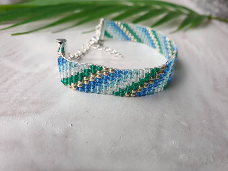 Loom beaded bracelet image 3