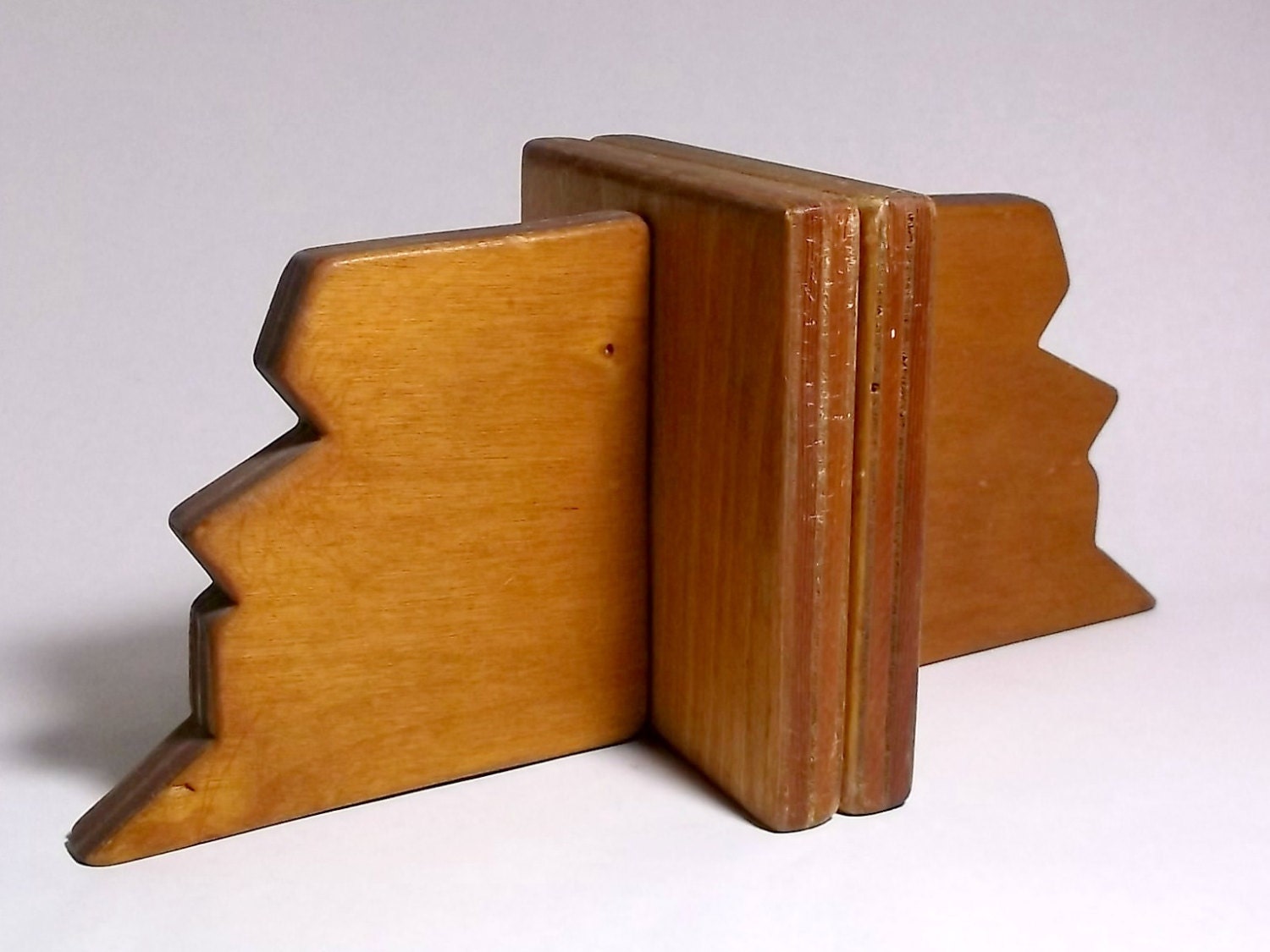 Vintage handmade bookends with Disney's GOOFY decoration Etsy