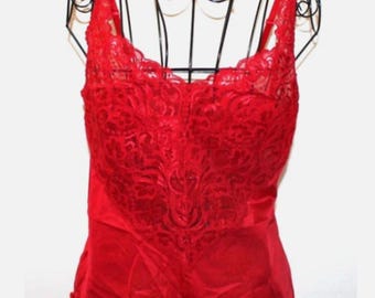 Vintage Vanity Fair Red Cami Camisole Slip Sz 36 Stretch Lace & Nylon USA
