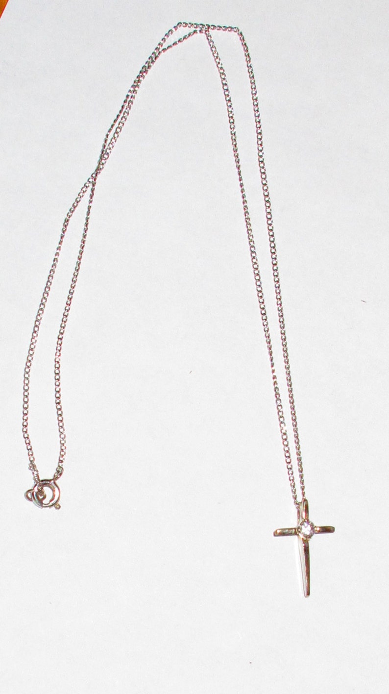 Vintage Silver Rhinestone Cross Necklace Pendant 16 Inch Sterling Chain
