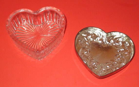 Heart Shaped Trinket Jewelry Box Dresser Ring Dis… - image 3