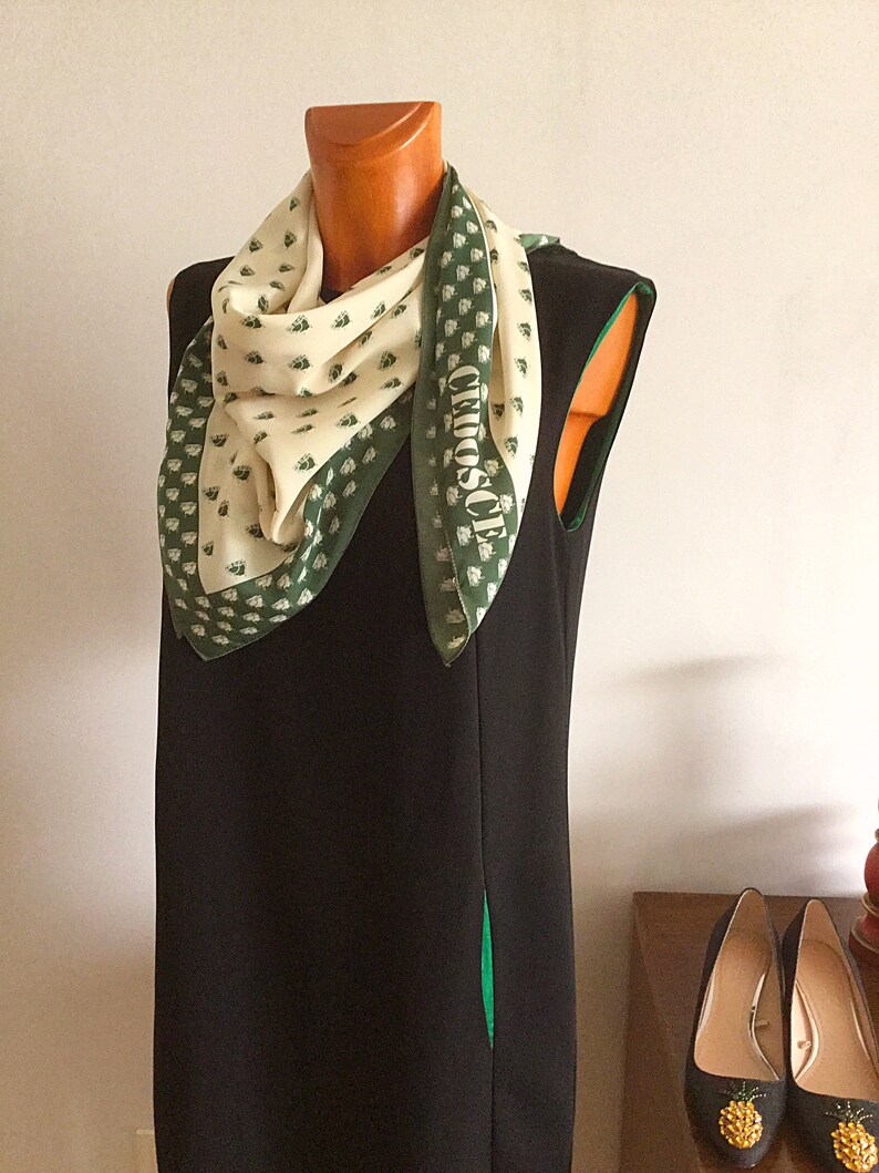 El Corte Ingl\u00e9s Vintage 90s Scarf Silk Green and Wthite Colors 36,2\u201d x 35,4\u201d