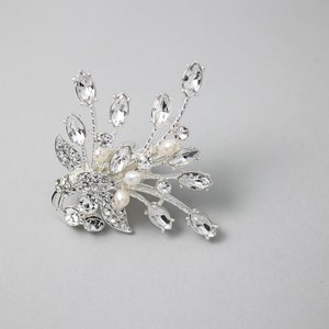 Small Freshwater Pearl Bouquet Bridal Hair Clip Wedding Accessory for the Bride