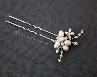 Pearl Flower Wedding Hair Pin Set of Three with Crystal Stones Silver Ivory Bridal Hair Accessory for the Bride