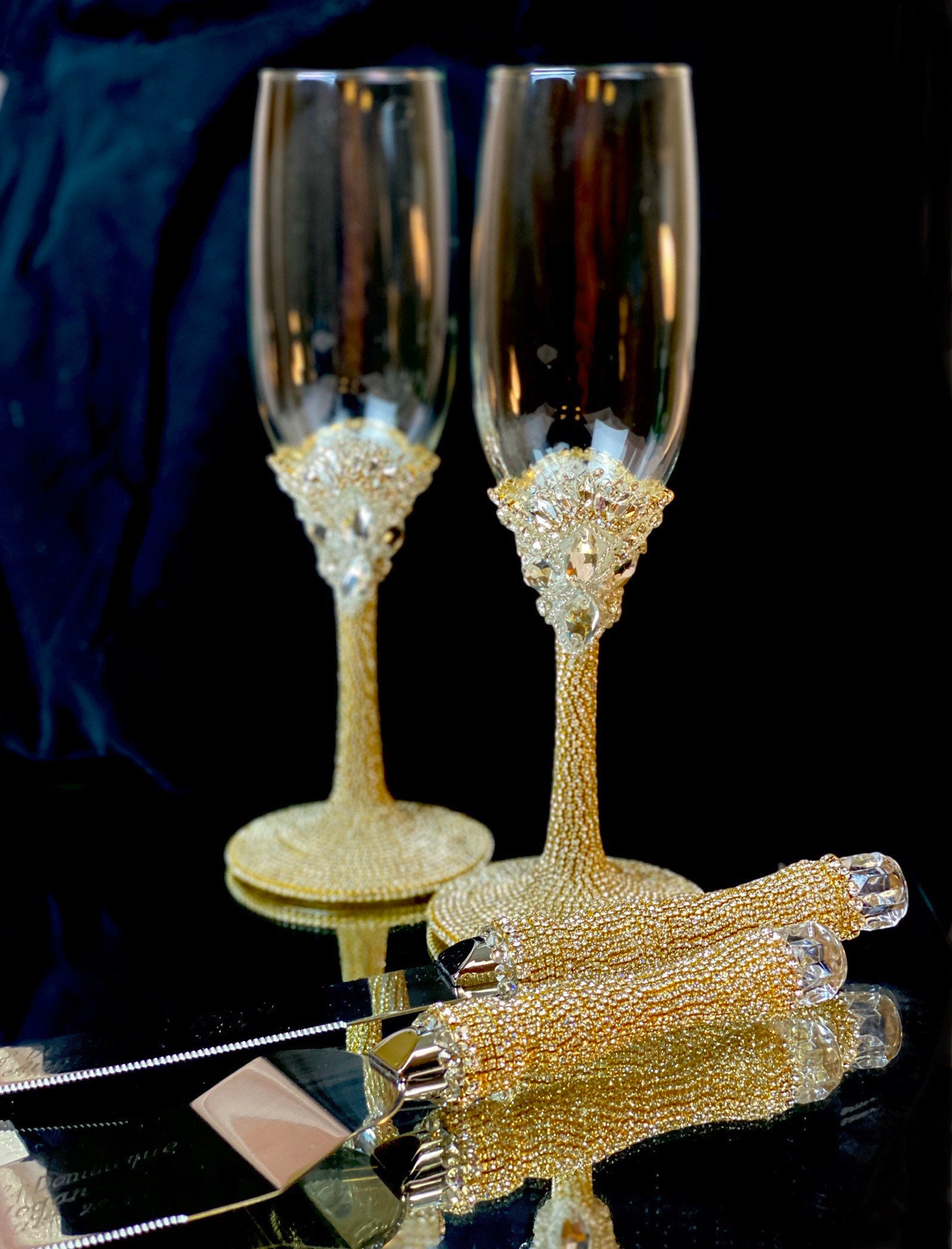 Copas de champán de boda – vidrio personalizado grabado – Brindis de boda  de novia y novio – Gafas de llanta dorada