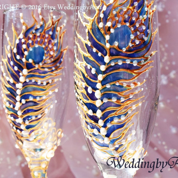 Royal Blue and Gold  and Turquoise Feather Wedding Glasses,Gold Peacock Feathers, Wedding Champagne Flutes, Wedding gift, Set of 2