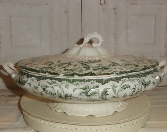 Ridgway Antique Ironstone Soup Tureen England Old English Bouquet Early 1900s Approximately 10 H x 9 12 Diameter Staffordshire