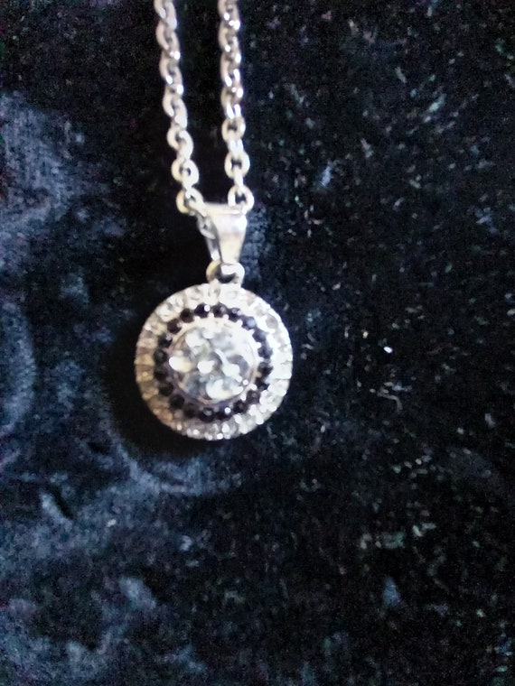 Elegant CZ gem pendant necklace - image 2