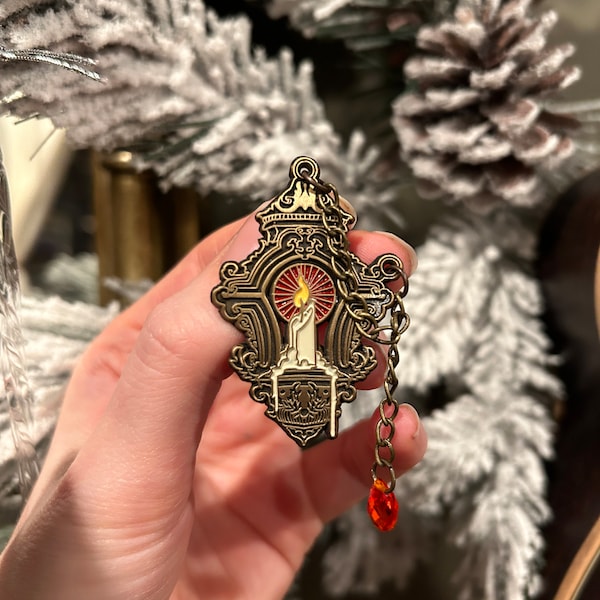 Lantern Pin